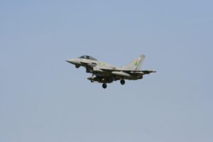 相続による空き家が台風被害を受けた場合の対処法は？