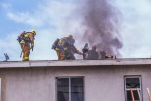 相続した空き家の火災保険を解約する際の注意点は？